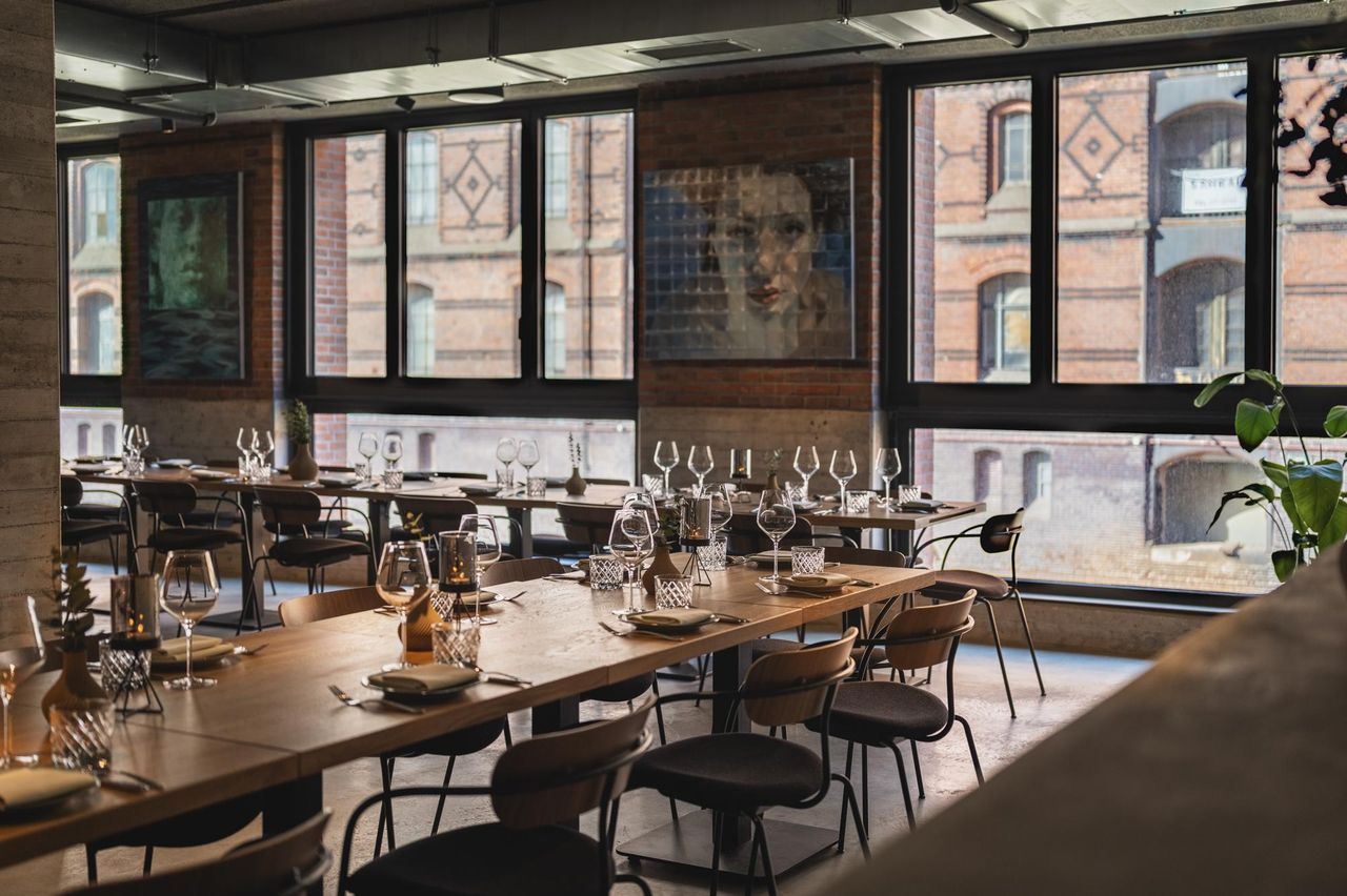Hamburg  Corporate event space Canal House image 3