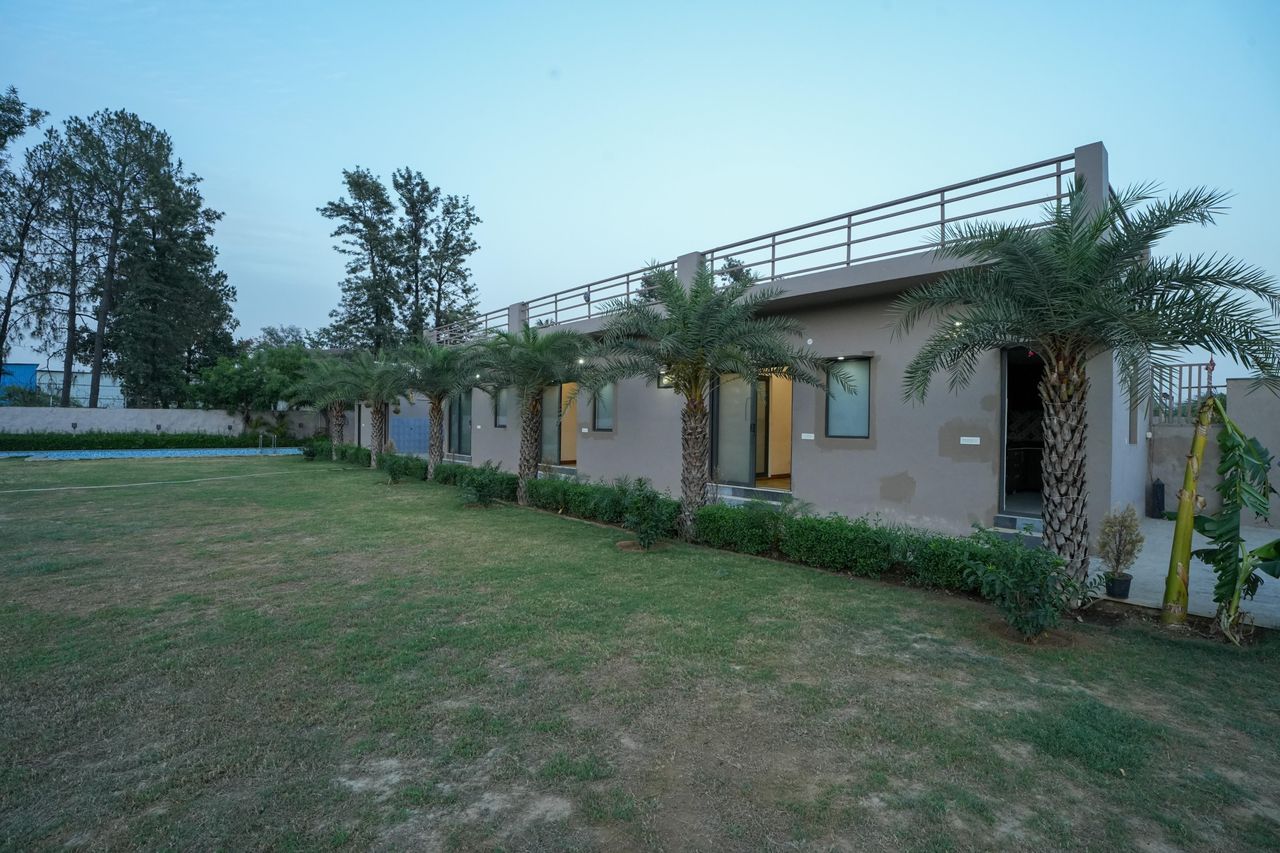 Rest of the World  Open Air Location Miracle Garden by Elixir image 7