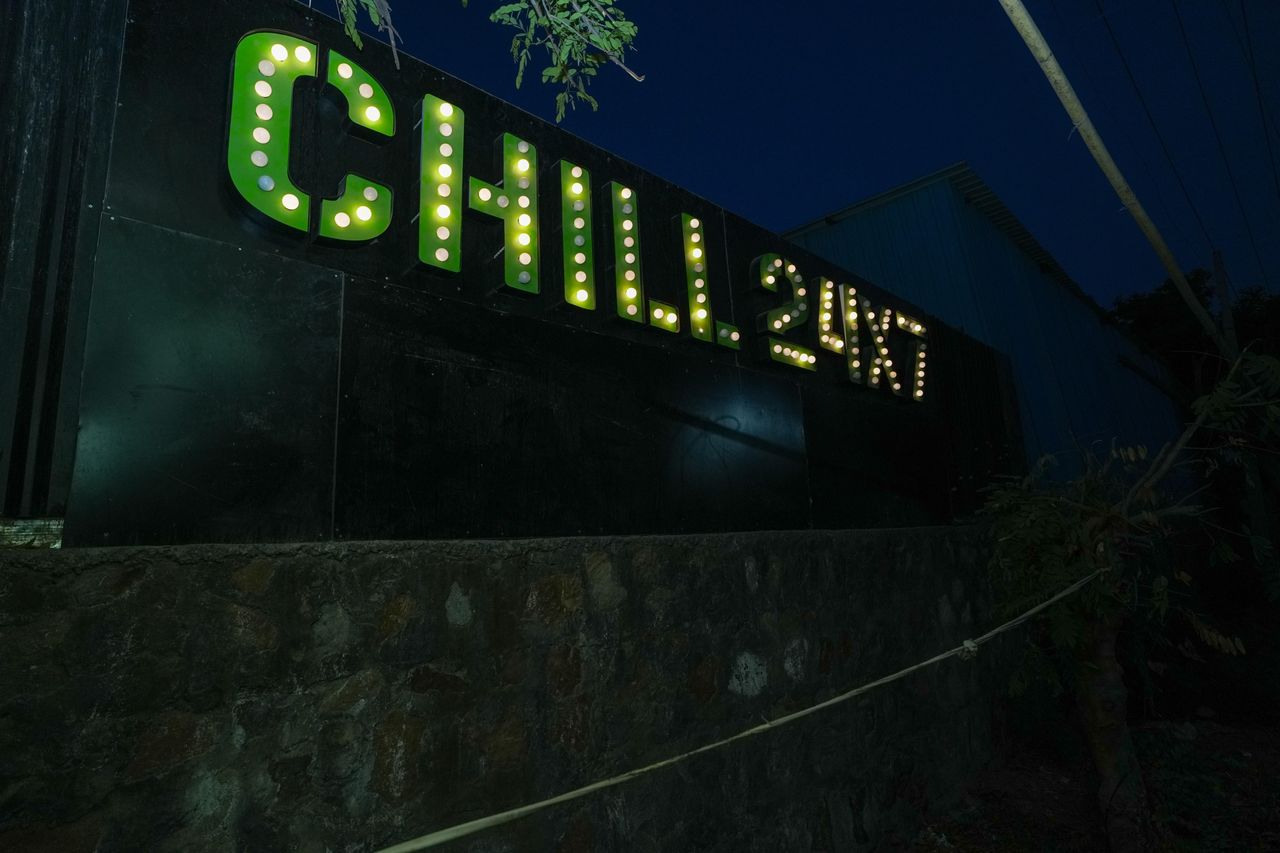 Rest of the World  Open Air Location Miracle Garden by Elixir image 10