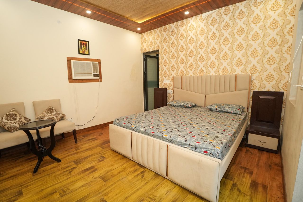 Rest of the World  Open Air Location Miracle Garden by Elixir image 8