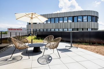 Volketswil Kreatives Meeting Boardrooms Zürich 120qm mit Terrasse image 3