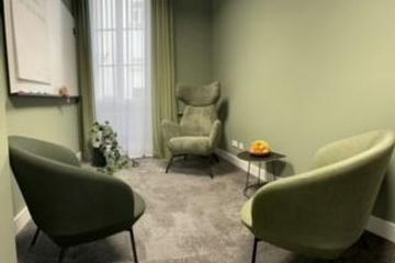 Baden-Baden Coworking spaces Meetingraum QUARTETT image 1