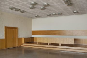 Berlin Außergewöhnliche Locations DDR-Bar / Kulturraum image 1