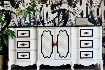 Los Angeles Presentation Galerie Brightly Lit Multi Set Colorful Event Space image 10