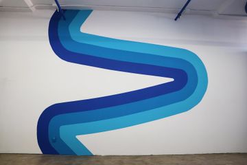 Los Angeles Presentation Galerie Brightly Lit Multi Set Colorful Event Space image 15