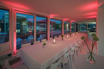 Stuttgart  Meeting room Test (nicht bearbeiten) image 0