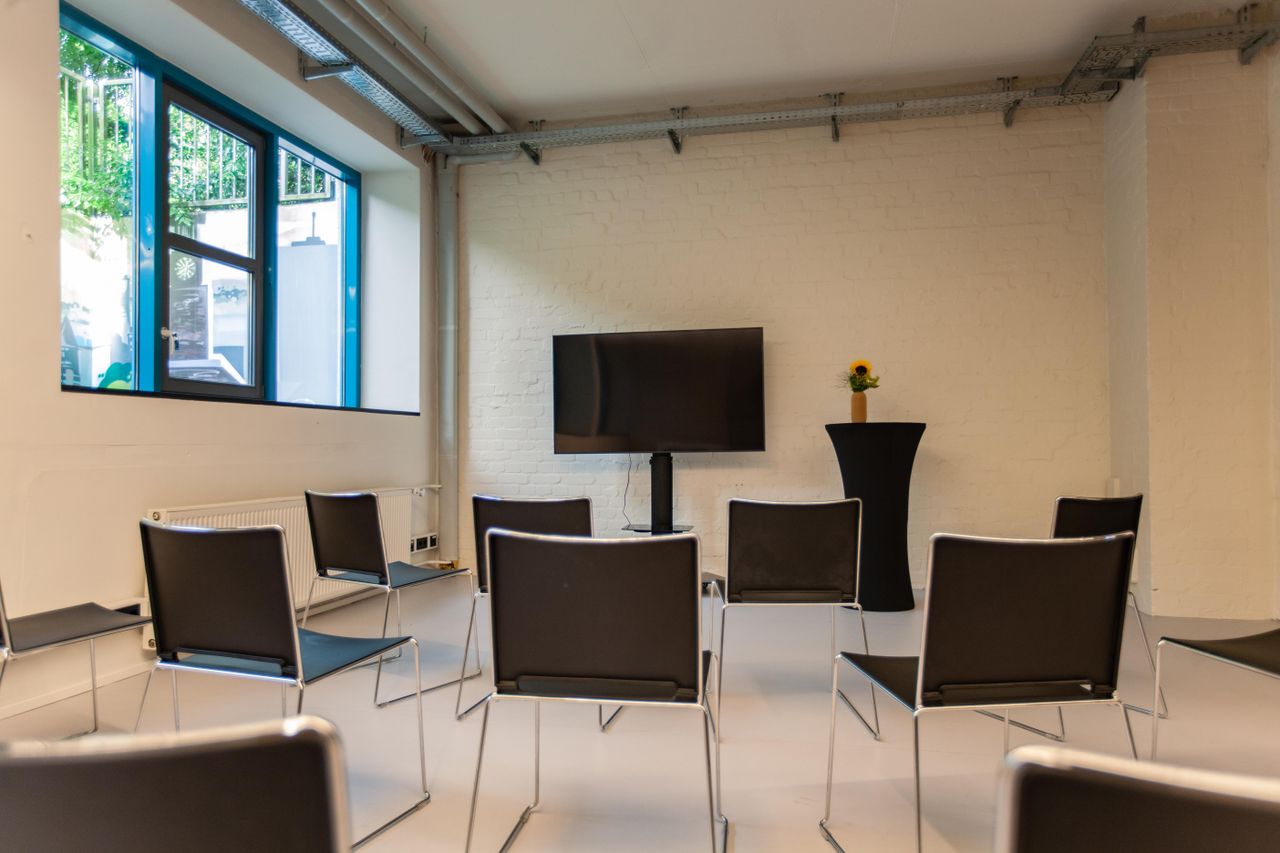 Hamburg Kreatives Meeting Workshop spaces Makers Space image 1