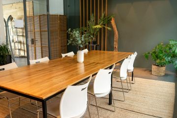 Cologne Offsite-Meeting Boardroom Tagungsraum 4 image 3