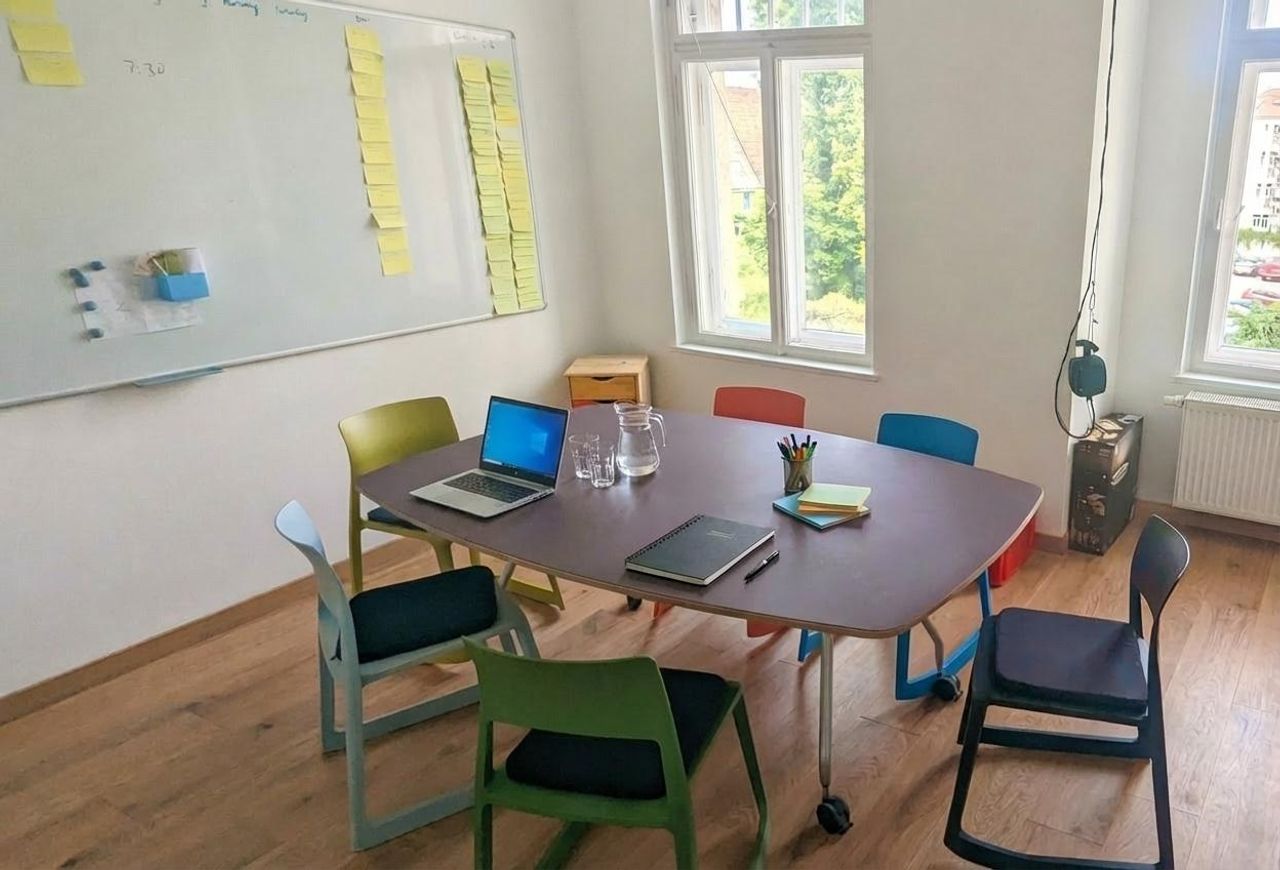 Halle  Seminarruimtes Seminarraum Ernie mieten in Halle image 0