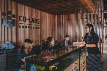 Rest van de wereld  Coworking ruimte Fixed Desk (dedicated seat) monthly membership image 2