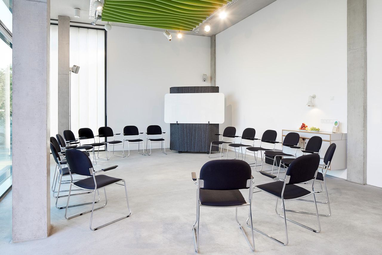 Berlin  Workshop-Räume Patrice Lumumba image 4