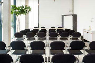 Berlin  Workshop-Räume Patrice Lumumba image 1