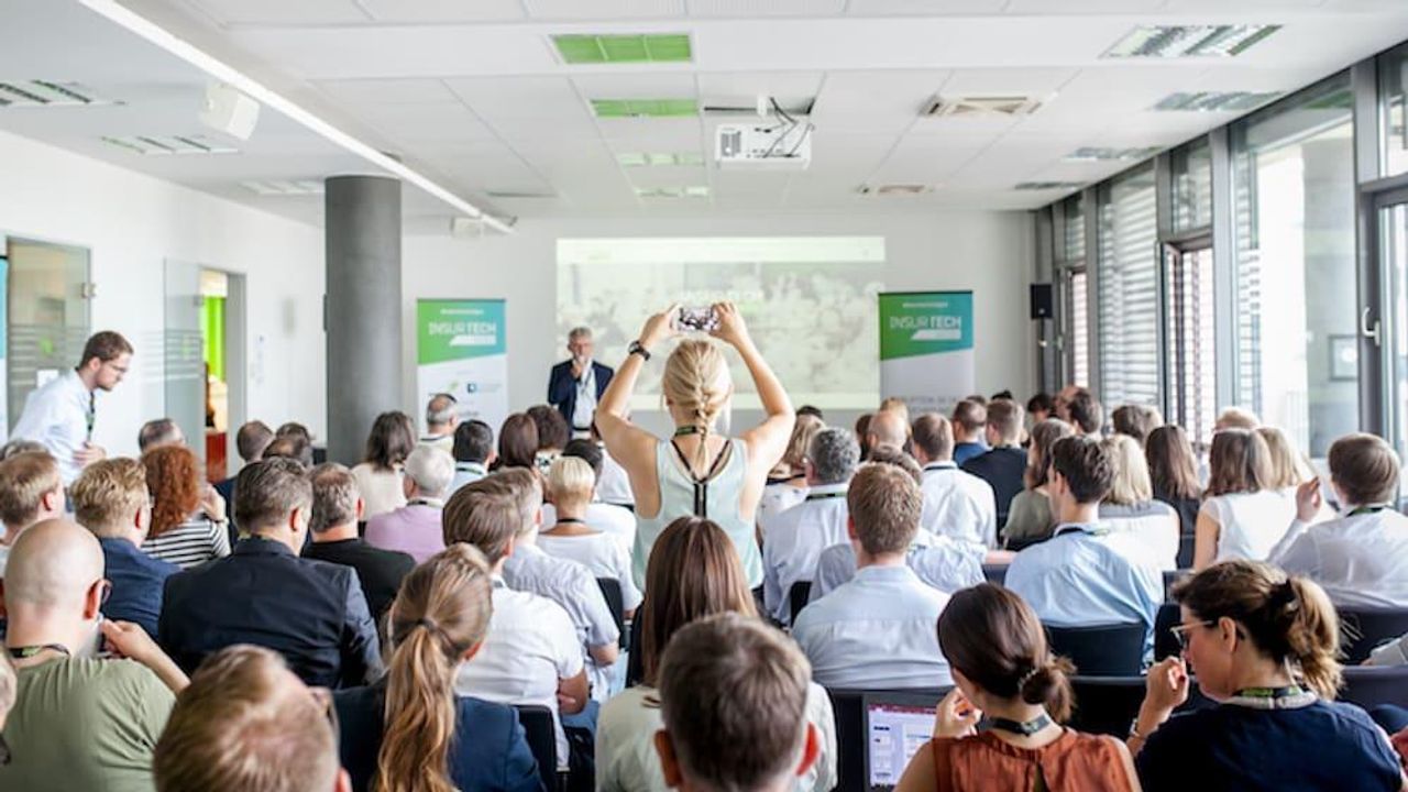 Köln Kreatives Meeting Workshop-Räume Raum 