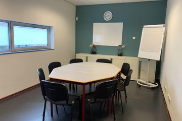 Rest van de wereld Kantoorruimte Spreekkamer 1 image 0