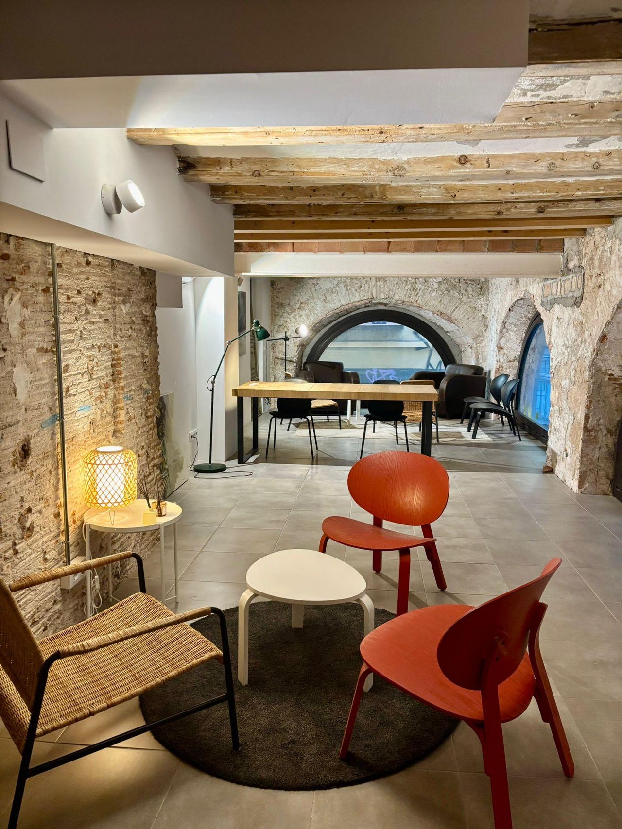 Barcelona  Flexibele kantoorruimtes GroundInn Lab - Creative Workspace in El Born image 13