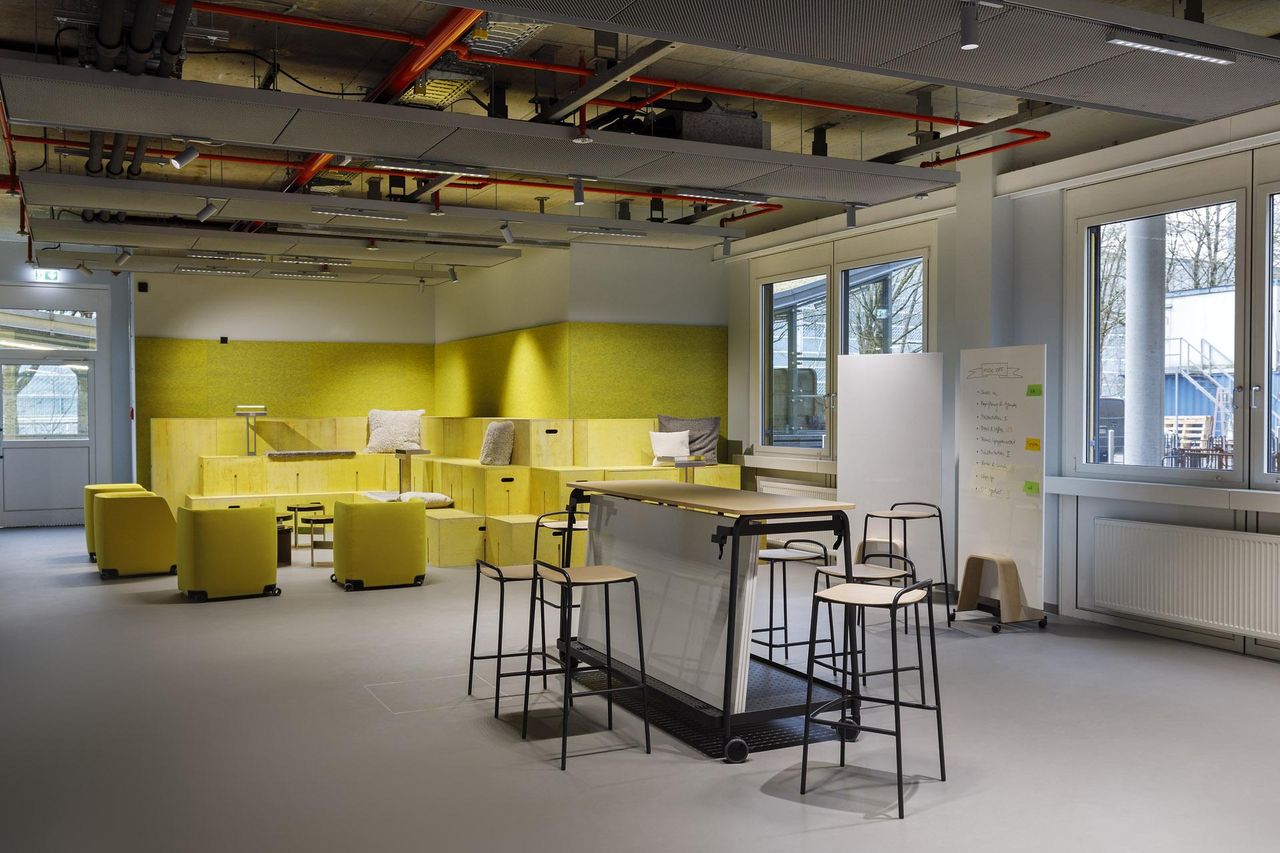 Munich  Meeting room Create Room 5 image 0