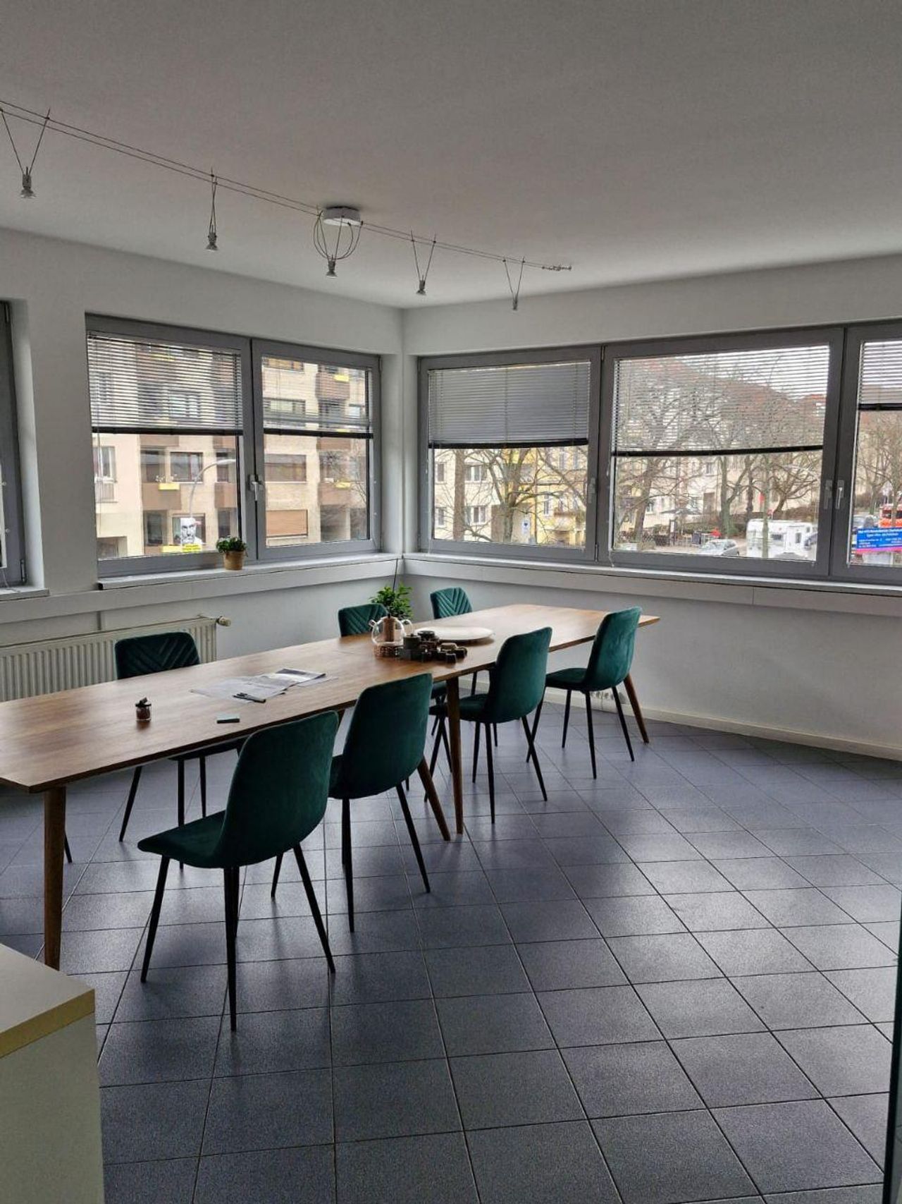 Berlin  Büroraum Charlotte image 0