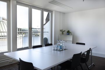 Hamburg Kunden-Meeting Meeting room Alsterblick image 2