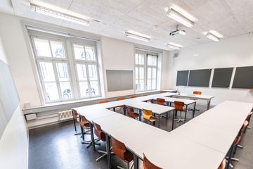 Bern  Training rooms Schulzimmer klein image 0