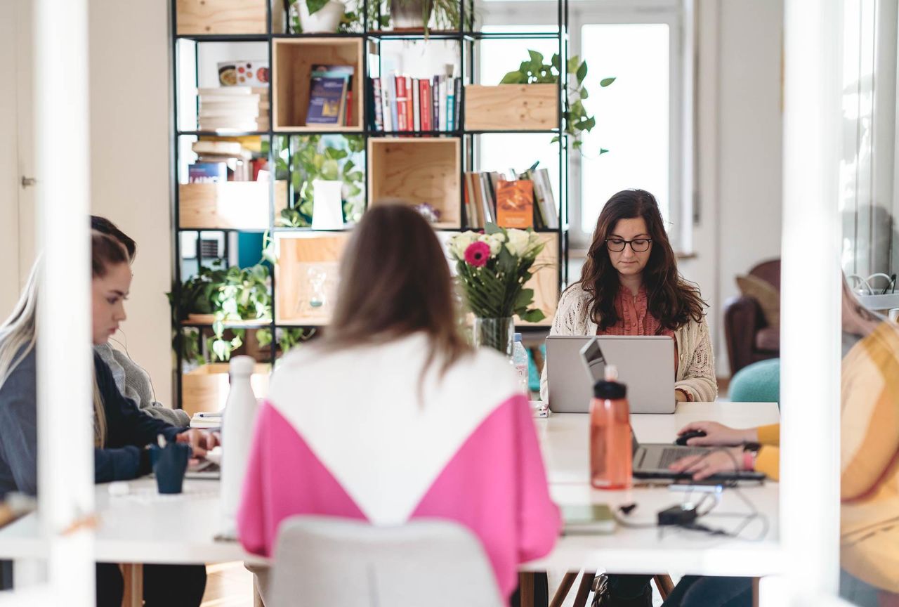 Zürich Kundengespräch Meeting rooms Minerva-Lounge image 8