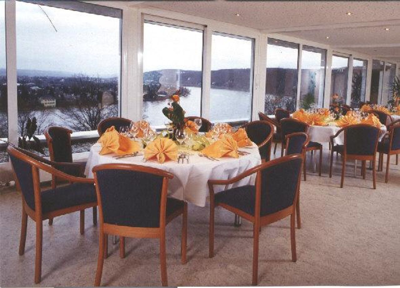 Bonn  Boardroom Wintergarten image 1