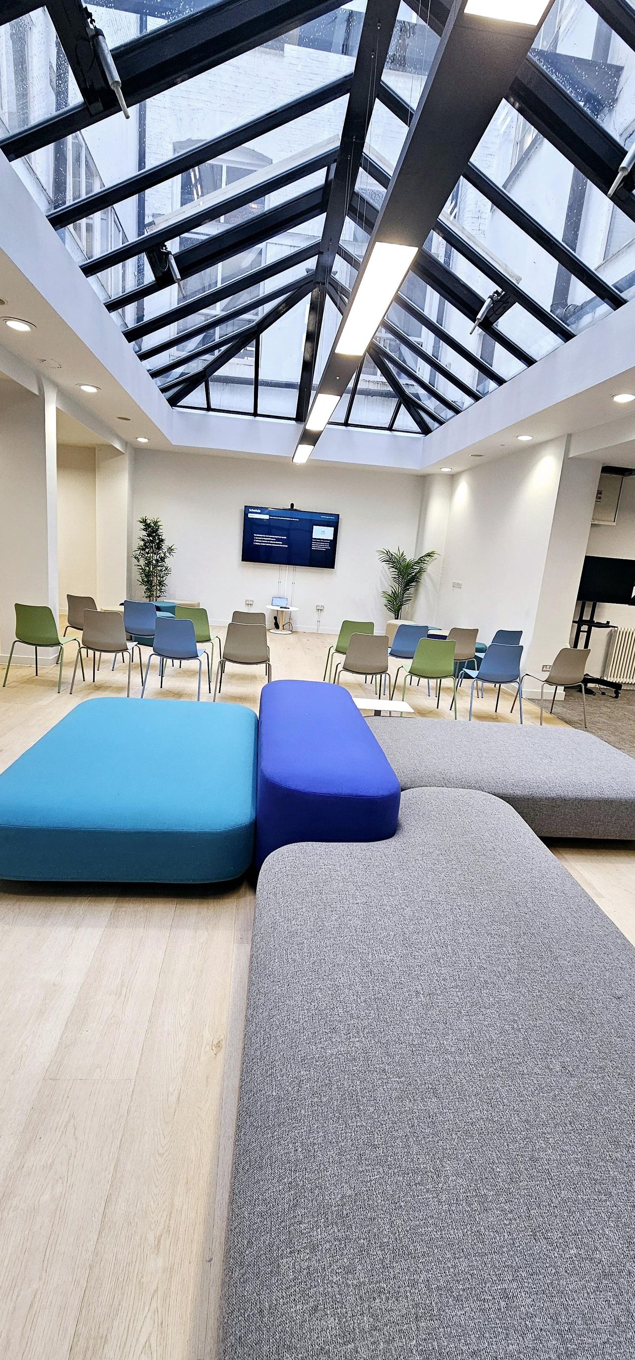 Manchester Coworking Coworking spaces ZEBOX UK image 18