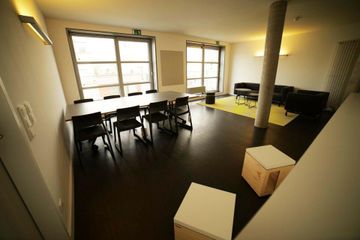 Berlin Teamsitzung Coworking Space  image 2