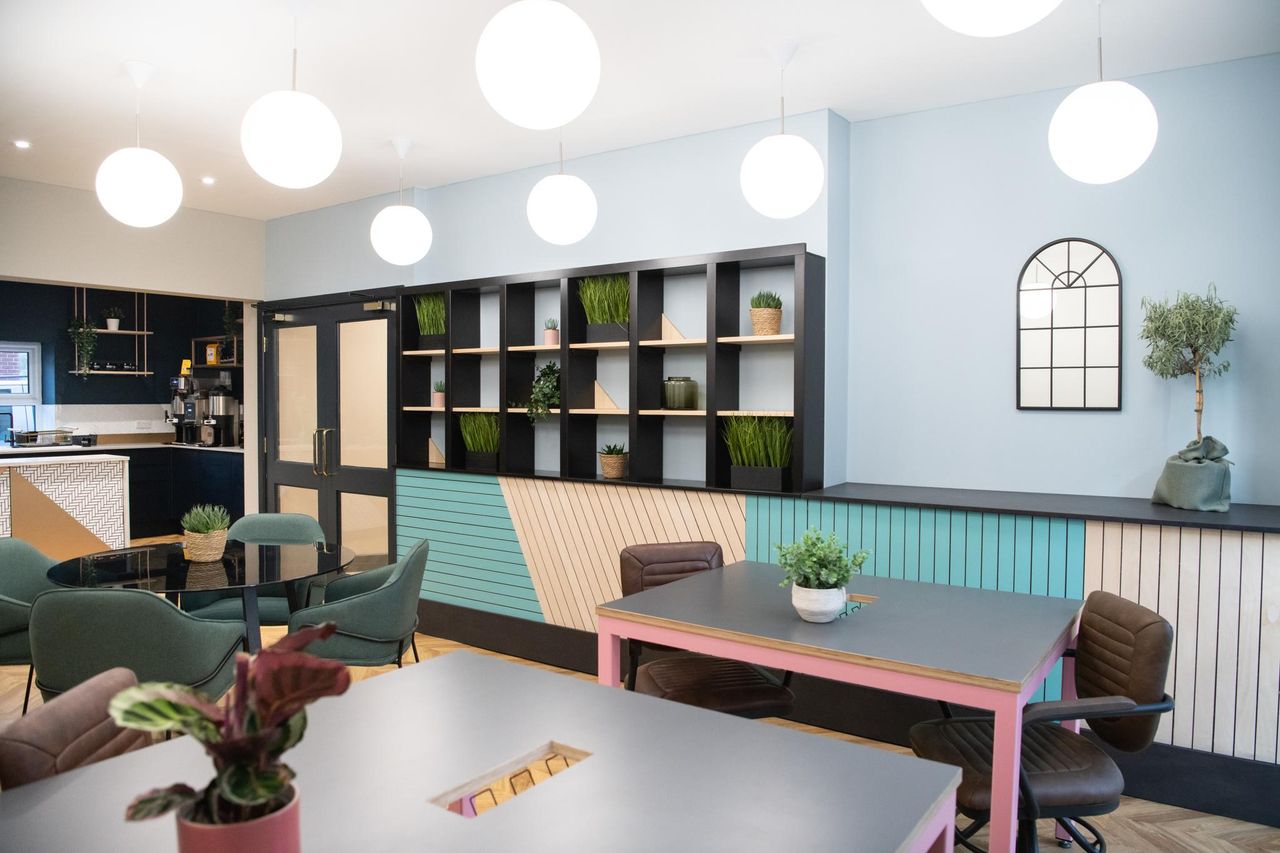 Rest van de wereld   Wizu Workspace - Royal House image 7