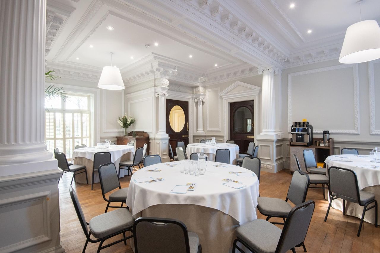 Rest van de wereld   Wizu Workspace - Royal House image 2