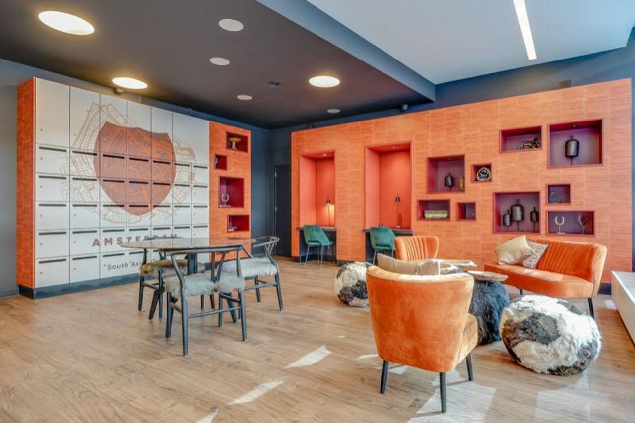 Amsterdam  Business center Tribes Amsterdam SOM image 5