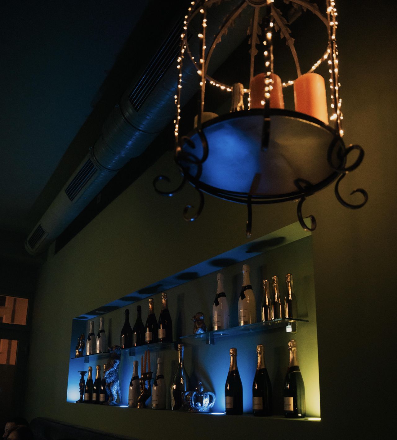 Frankfurt am Main  Bar  image 0