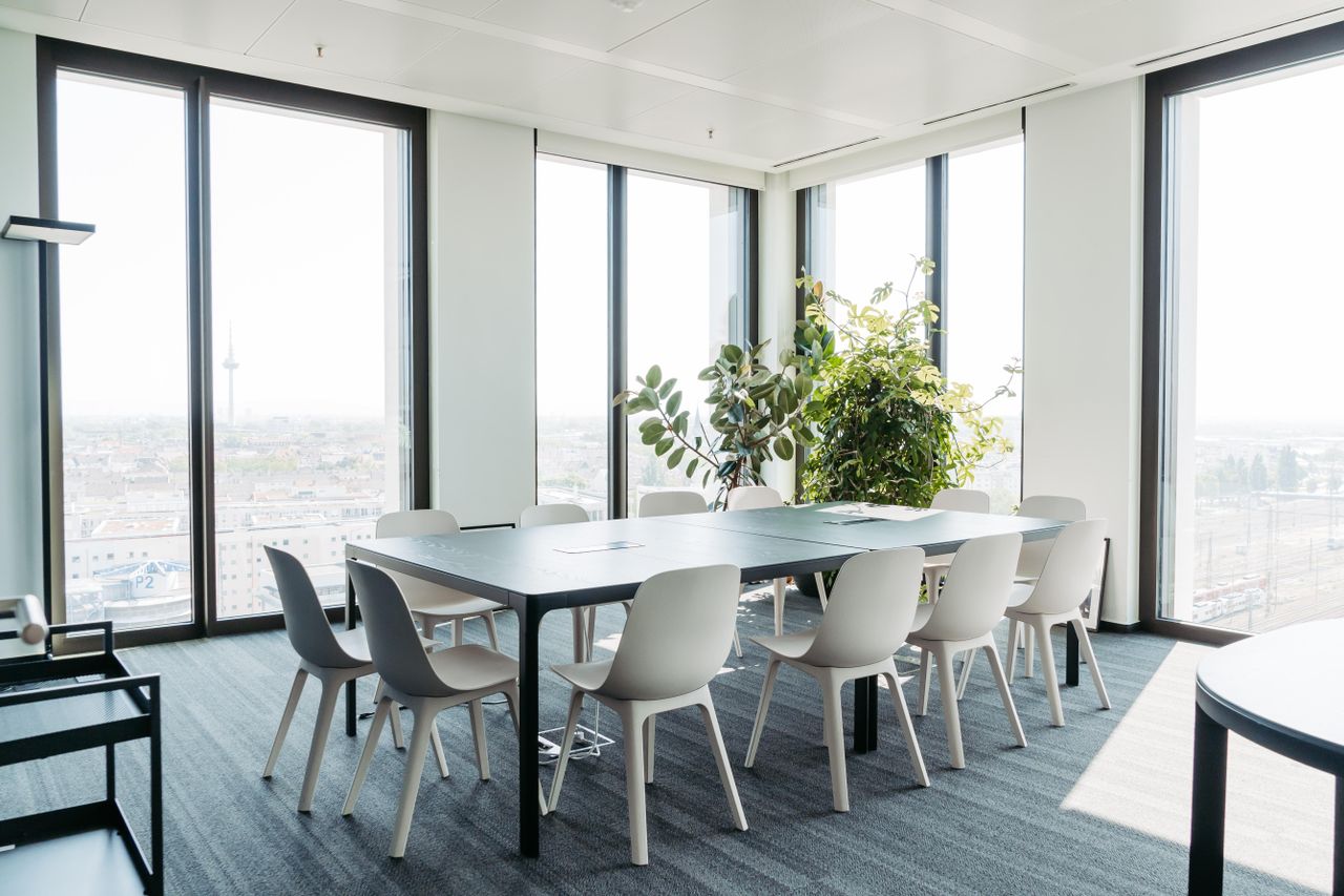 Rest of the World Mobiles Arbeiten Coworking spaces Satellit Glückstein image 4