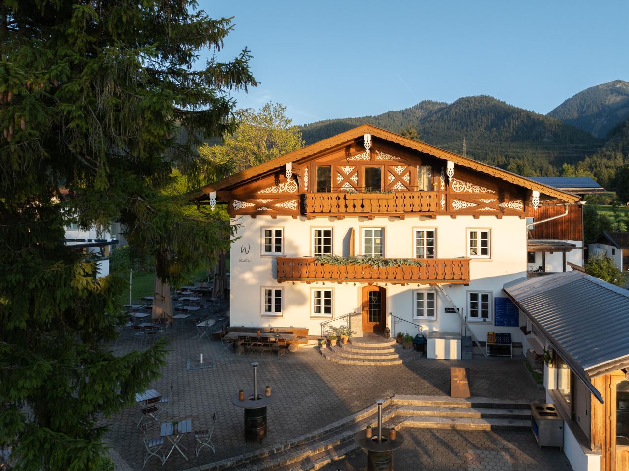 Rest of the World Offsite-Meeting Conference hotel Wallerei Walchensee image 0