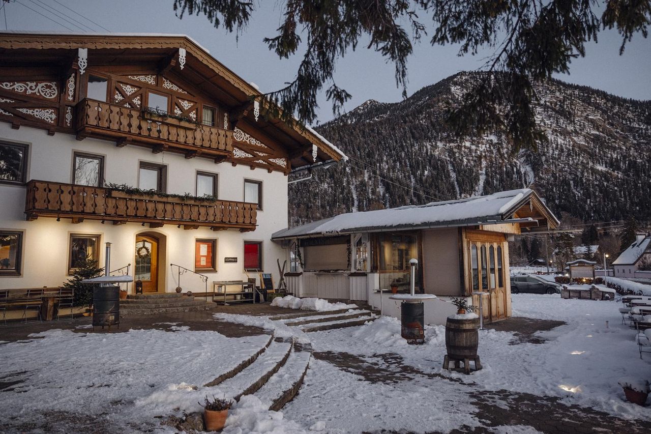 Rest of the World Offsite-Meeting Conference hotel Wallerei Walchensee image 8