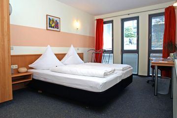 Herzogenaurach Get Together Tagungs-/Kongresszentrum Hubert-Schwarz-Zentrum image 10