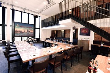 Köln PR & Marketing Event HÖHNERStall – Brauerei zur Malzmühle image 10