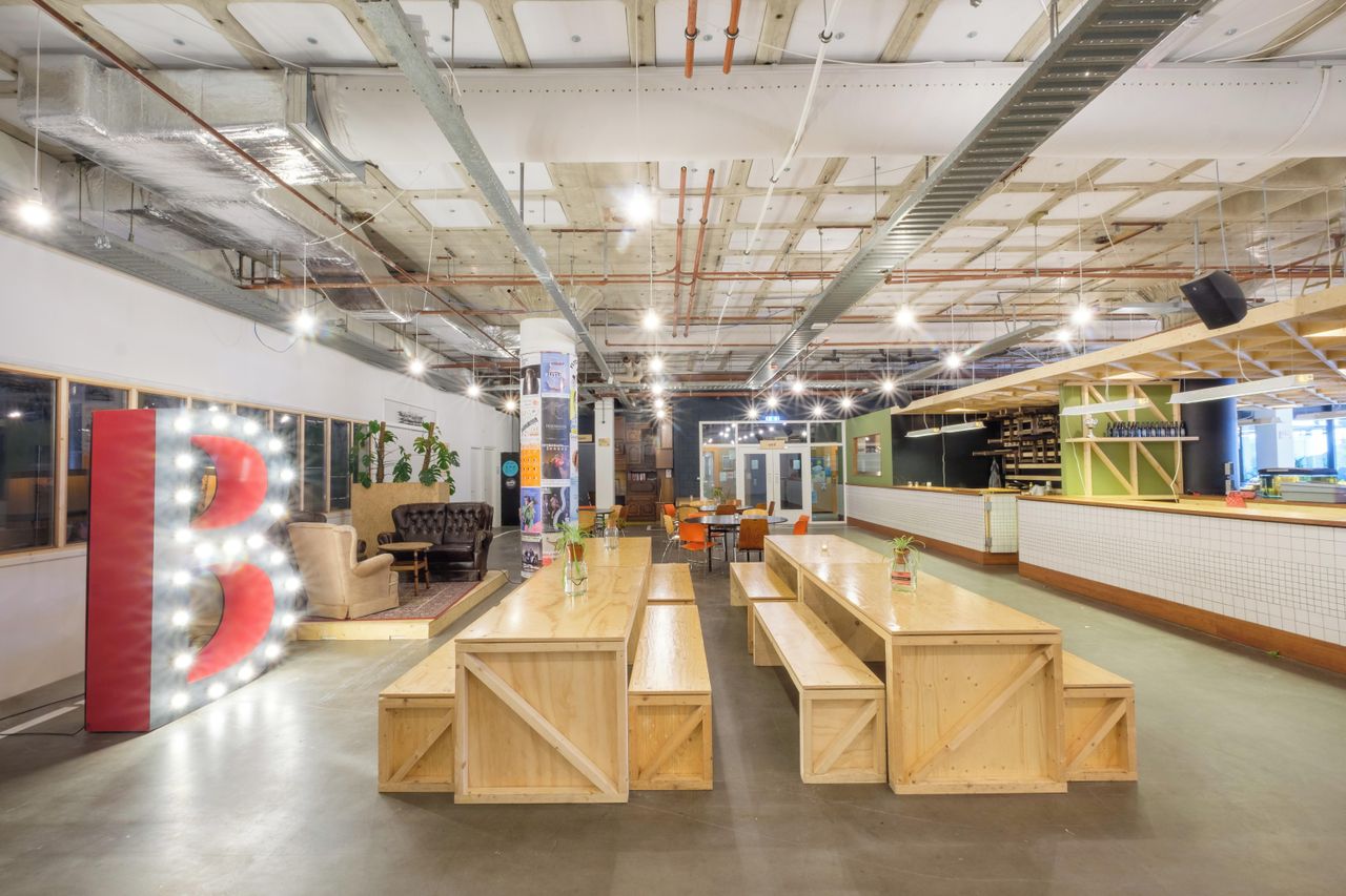 Amsterdam training rooms Meeting room B. building business image 3