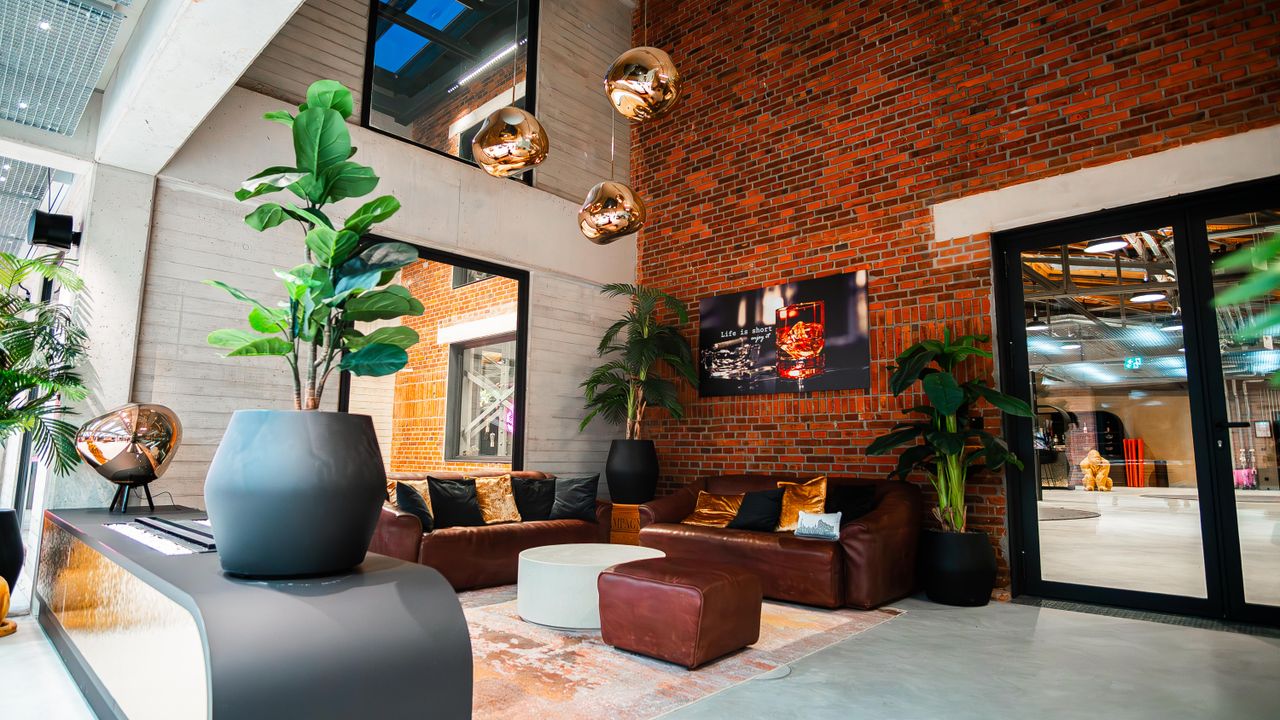 Hamburg  Eventlocation Roooar Room image 2