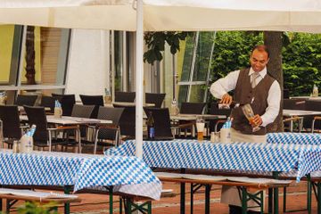 Ismaning Hochzeit  Mövenpick Hotel München Airport image 10