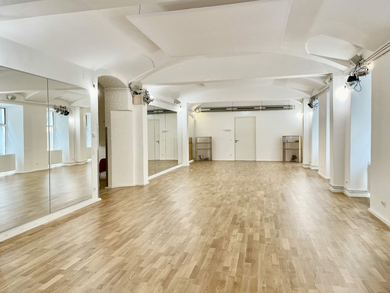 Rest van de wereld   Tobias Roschger image 2