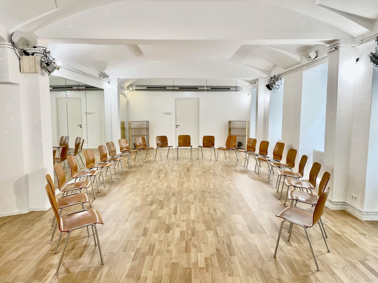 Rest der Welt   Tobias Roschger image 2