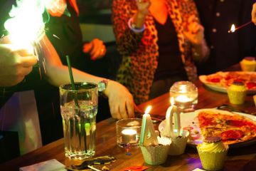 Hamburg Geburtstag Pizzabombe/Wodkabombe image 10