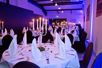 Bremen PR & Marketing Event QUAI Dinnerschuppen & Catering image 10