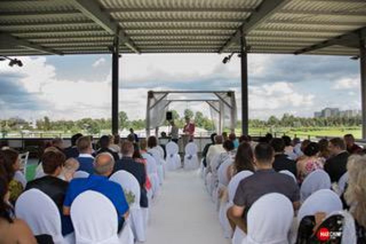 Dormagen PR & Marketing Event  Eindrucksvolle Feste im Rennbahn Event Saal image 10