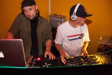 Köln PR & Marketing Event Kultige Location im 70er Jahre Stil image 10