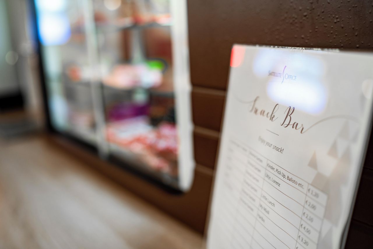 Berlin Seminarräume Business center Satellite Office - Unter den Linden image 8