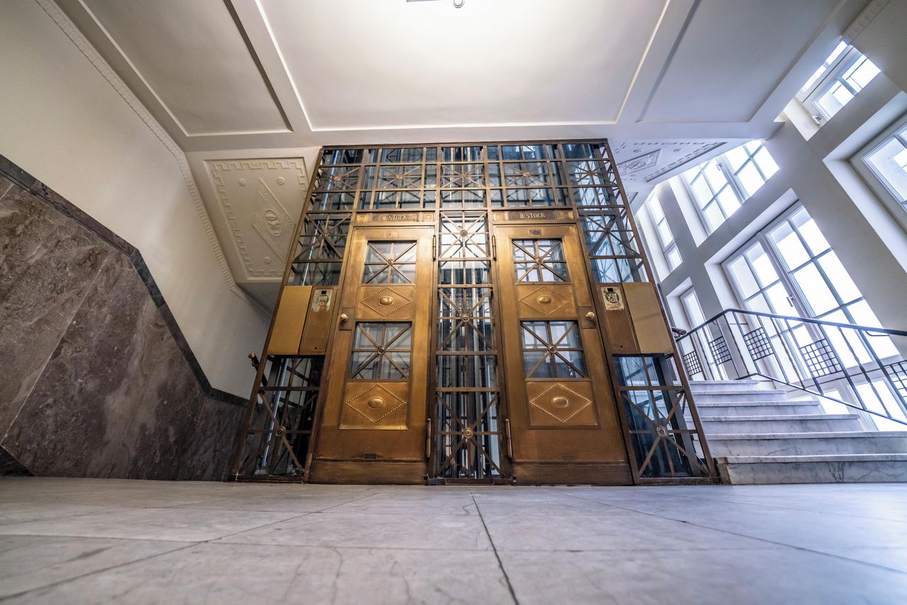 Berlin Seminarräume Business center Satellite Office - Unter den Linden image 21