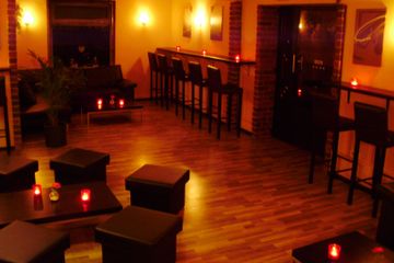 Elmshorn PR & Marketing Event  Weincafe Leonards-sit-in image 10