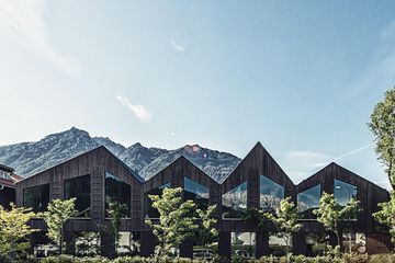 Garmisch-Partenkirchen PR & Marketing Event Designhotel quartier - lodges tagesbar forum image 10