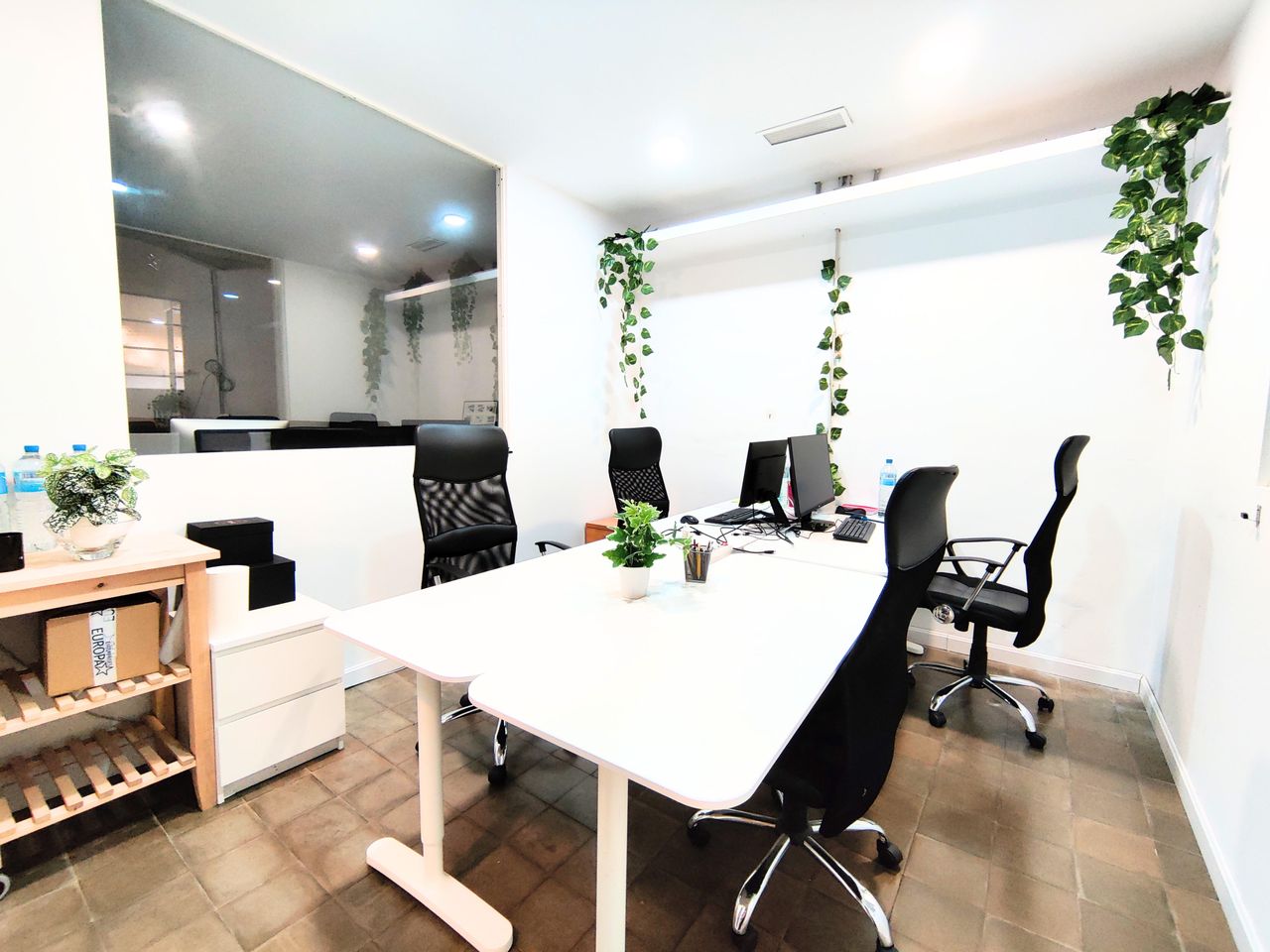 Barcelona Coworking Meeting rooms Crec Coworking Gracia image 6